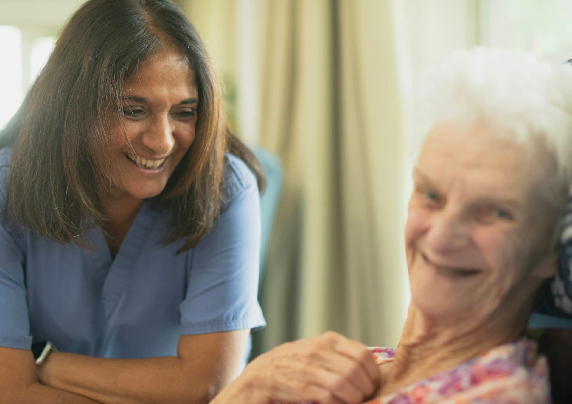 Algonquin Nurses caregiver with a client at home